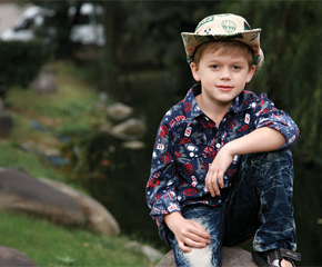 �����ͯ���r���\�д���