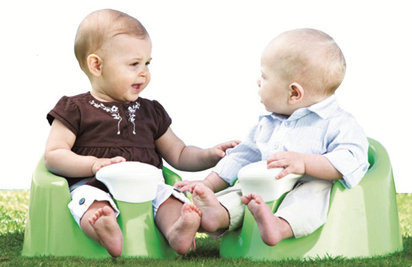 ���{�����A��ܛ������