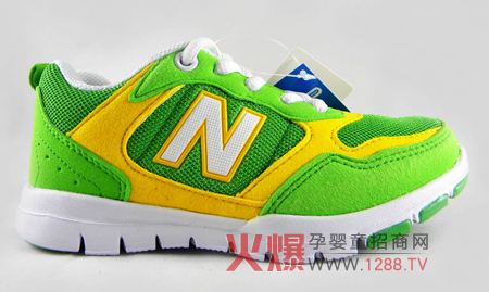 ���S��ͯЬ�\(ch��ng)�пհׅ^(q��)�������