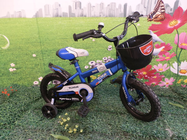 ͯ������֮��12�������{(l��n)����܇