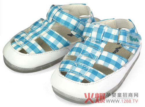 ��(y��u)�����������ͯЬ�c����s2013�Ϻ�CBME��ͯչ