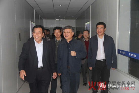 ��ţ��I(y��)ӭ��(l��i)ף�п������ʡ�L(zh��ng)���^ָ��(d��o)