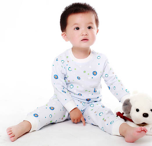 貝茜蒂時尚斑點花紋內(nèi)衣套裝