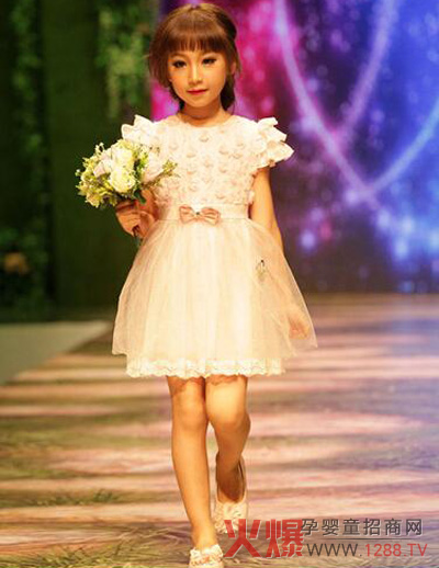 �ɿ���ͯ�b2015������Ʒ�l(f��)�����A�M��Ļ