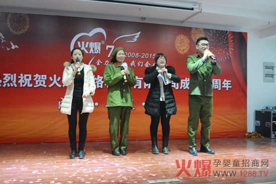 Ԝ�C��СƷ����