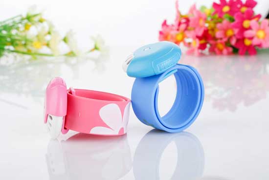 風(fēng)語卡通紅色藍(lán)色防蚊圈