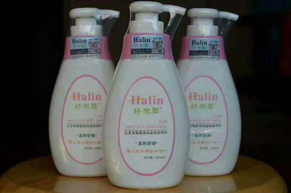 好樂(lè)嬰yinge洗沐養(yǎng)護(hù)二合一260ml.jpg 好樂(lè)嬰yinge洗沐養(yǎng)護(hù)二合一260ml.jpg