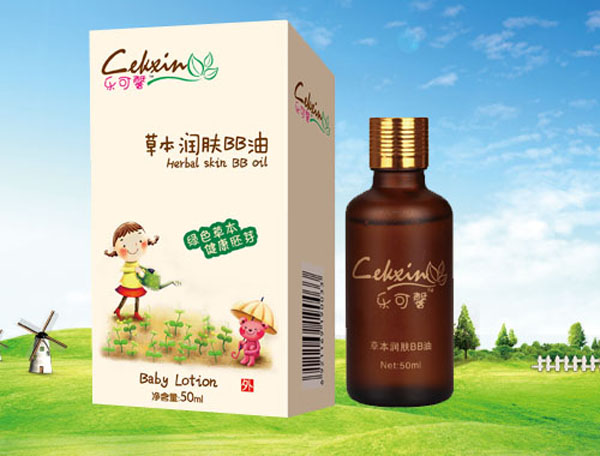 樂可馨草本潤(rùn)膚BB油.jpg 樂可馨草本潤(rùn)膚BB油.jpg