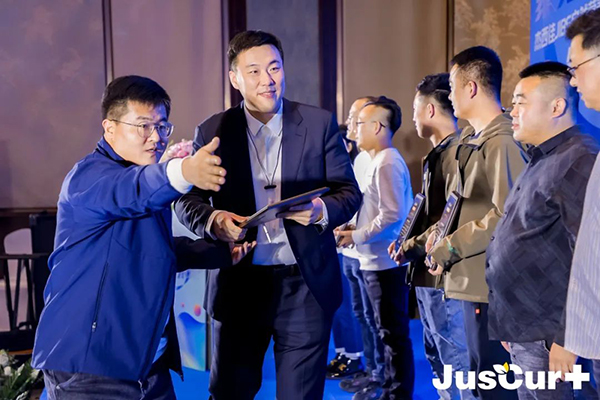 ������JIBS��Ȼ�I�B(y��ng)��Ʒ�l(f��)����(hu��) (11).jpg