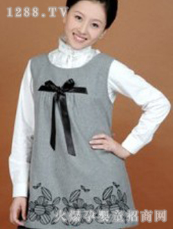 ��r�����ɫyunf�b