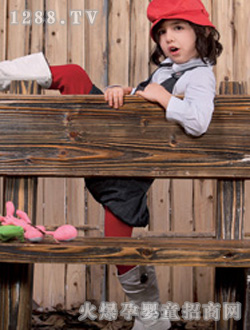 �{�۾��`Ůͯ�r���b