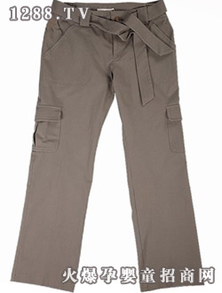 �̰�yunf��ɫ��ѝ