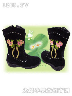 ؐ�٠���ɫŮѥ