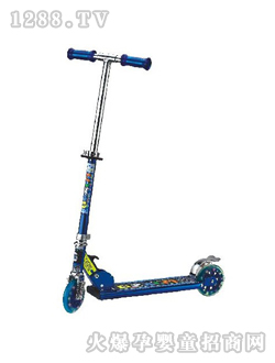 С������ͯ����܇(ch��)�{(l��n)ɫ