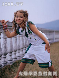 �����ƃ���ɫ���b