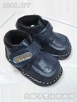 ��߸ͯ�Ӻ�ɫyinge�W(xu��)��Ь