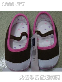 ���뷿��ɫ���D�׌���Ь