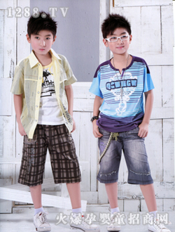 �{(l��n)ɫ���`��ͯ���b