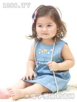 �뷽ϲyinge�{(l��n)ɫ�B��ȹ