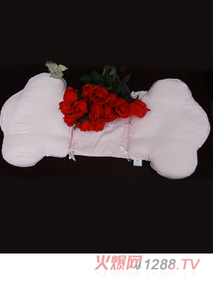 ��Ʒyunf�и���