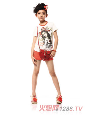 �����ݕr������Ůͯ�b