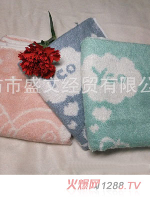 ����yinge����ë����ɫ