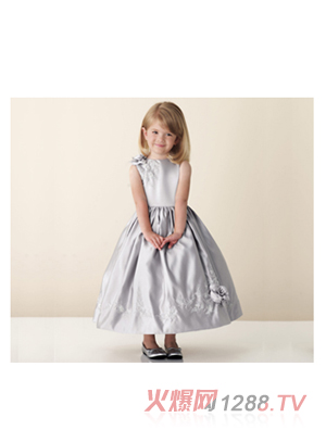 Joan Calabrese��ͯ�Y���yɫ