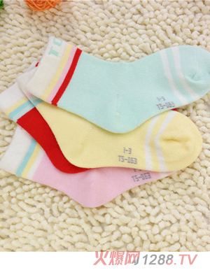 ͯ�д���ɫ�W���m