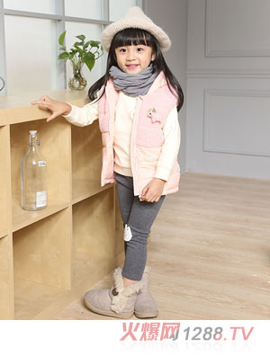 ���c(di��n)�neͯ��Ů����������ɫ�R��