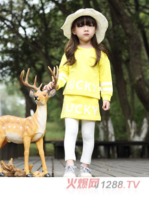 ���c(di��n)�neͯ��Ů����ȹ�b�Sɫ