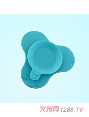 ؐ�σ�ͯ����z���P��ˤ���C�����{ɫ