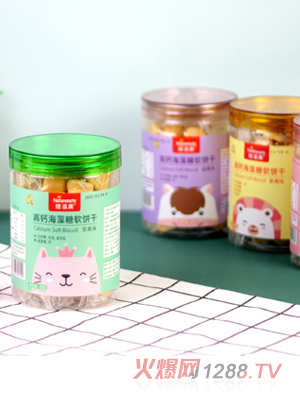 �~�������}������ܛ�