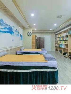 �|����������